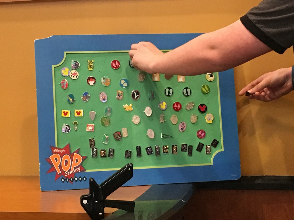 Pin Trading I Heart WDW